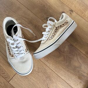 Vans Ward Suede Skate Sneakers Women's Marshmallow Cheetah Stripe